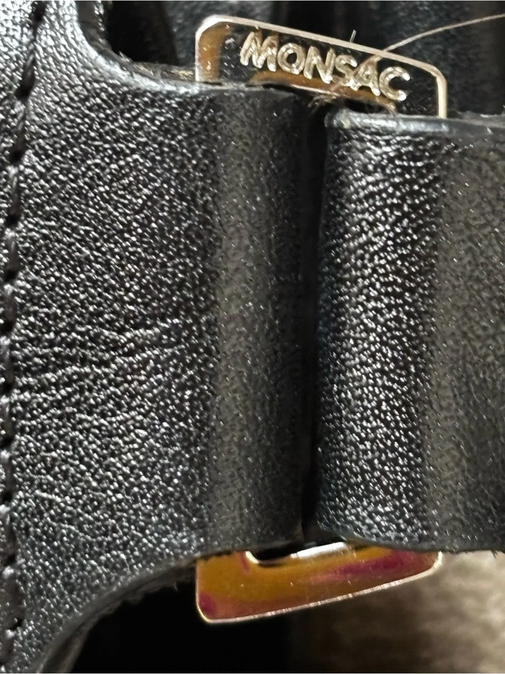 Monsac close up
